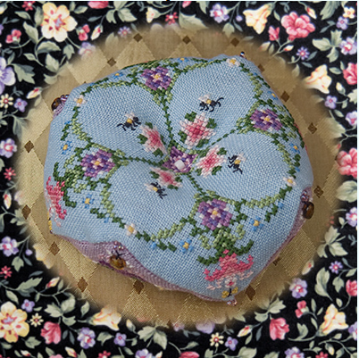 Just Nan | When Barnabee Met Bella JN189 Biscornu
