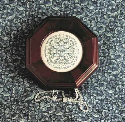 The Sweetheart Tree | Blue Octagonal Jewel Box